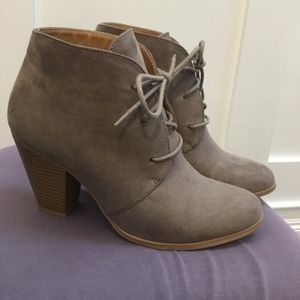 Heeled ankle booties